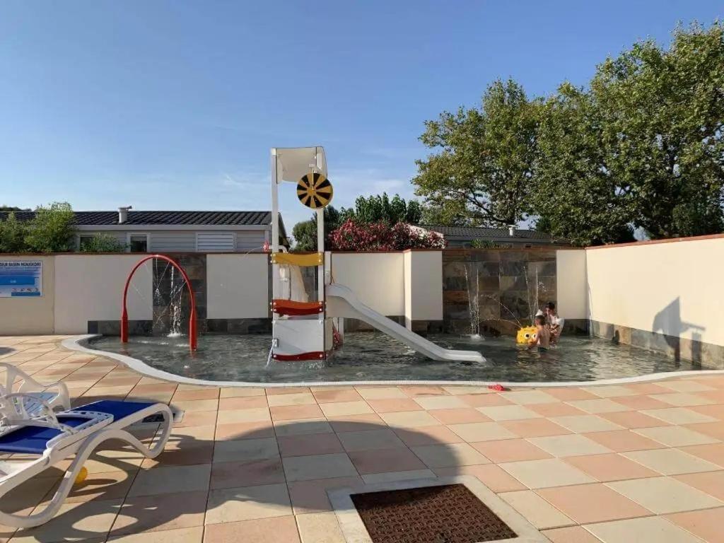 Campsite Le Roussillon - Maeva Saint-Cyprien (Pyrenees-Orientales)